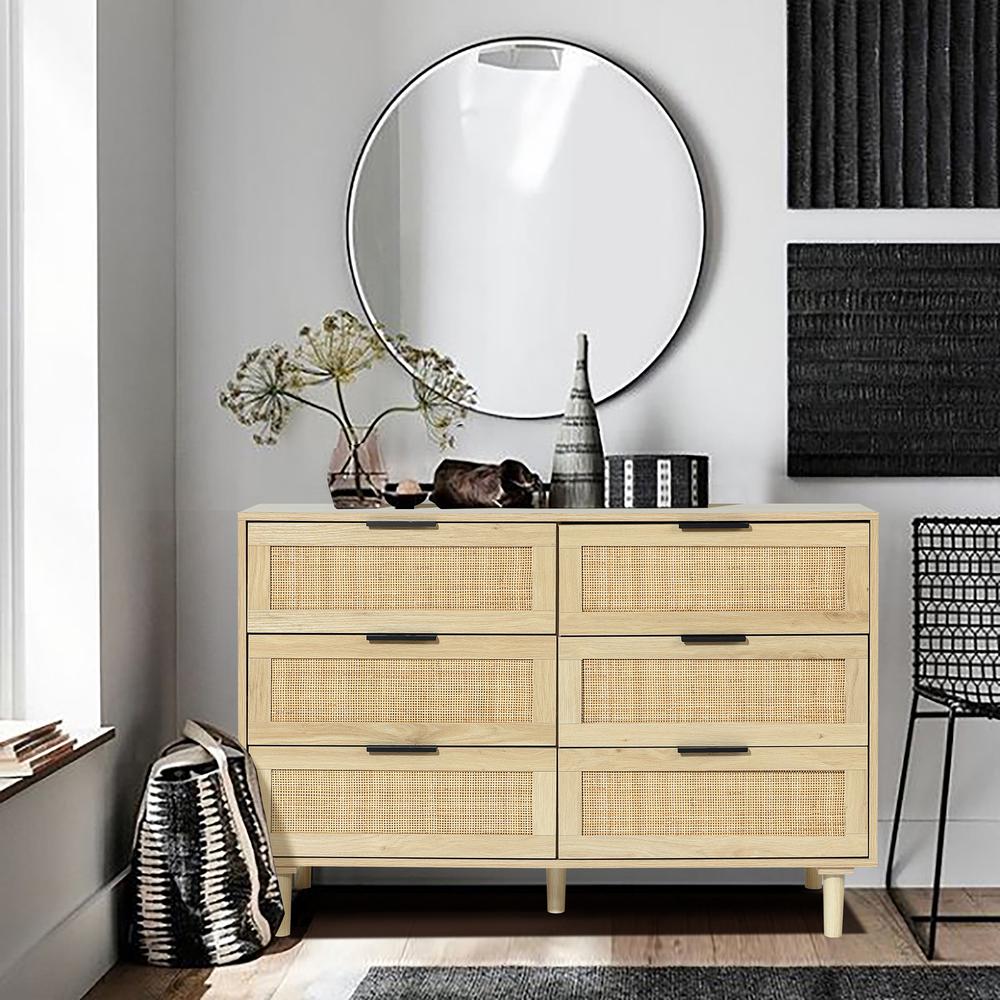Light Oak Manufactured Wood 6-Drawer Bedroom Dresser. Picture 13