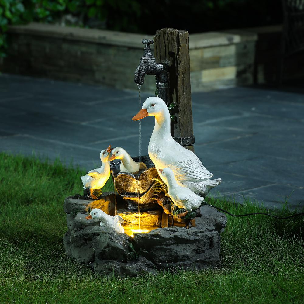 Resin Duck Family Outdoor Patio Fountain. Picture 2