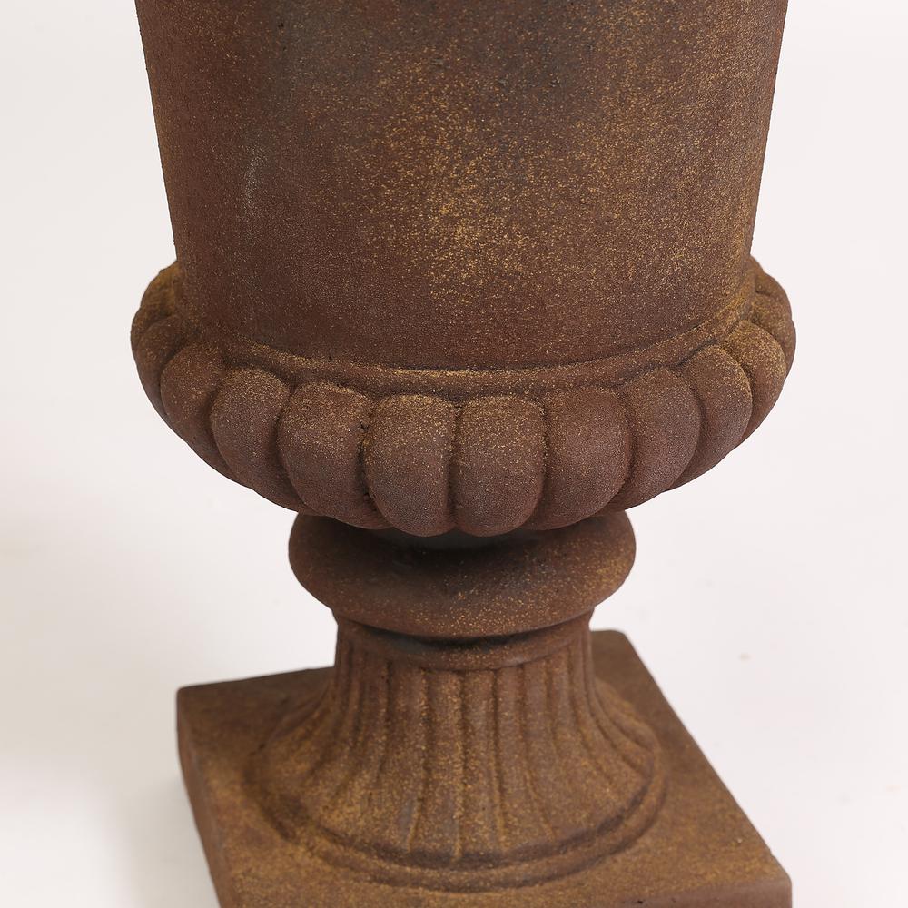Classic Bronze Urn Planter. Picture 3
