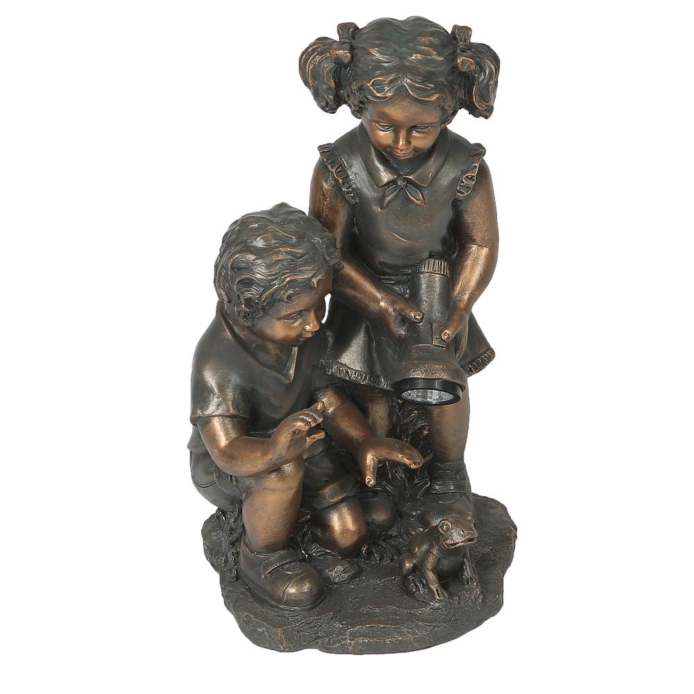 Bronze MgO Boy and Girl Garden Statue with Solar Light. Picture 1