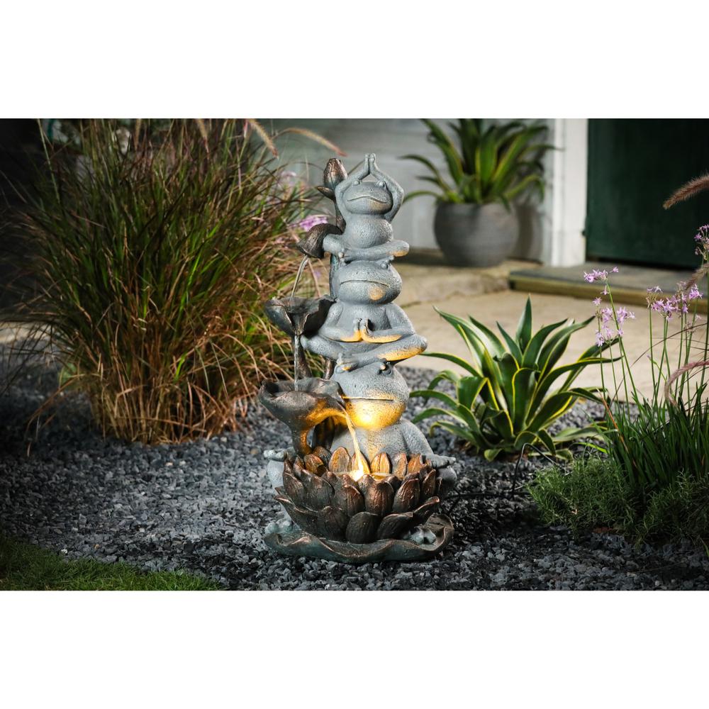 Resin Frog Totem Outdoor Fountain with LED Light. Picture 3