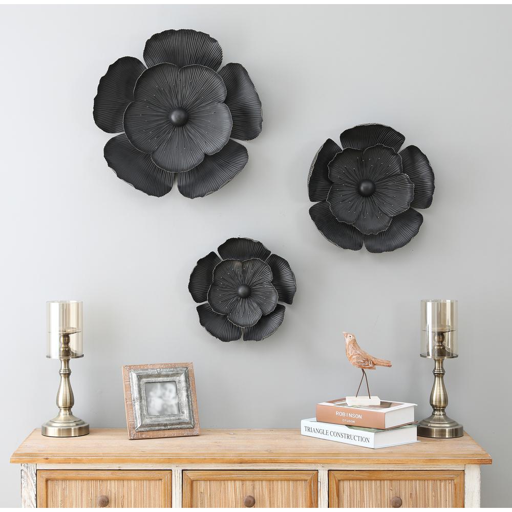 3-Piece Black Metal Flowers Wall Decor. Picture 2