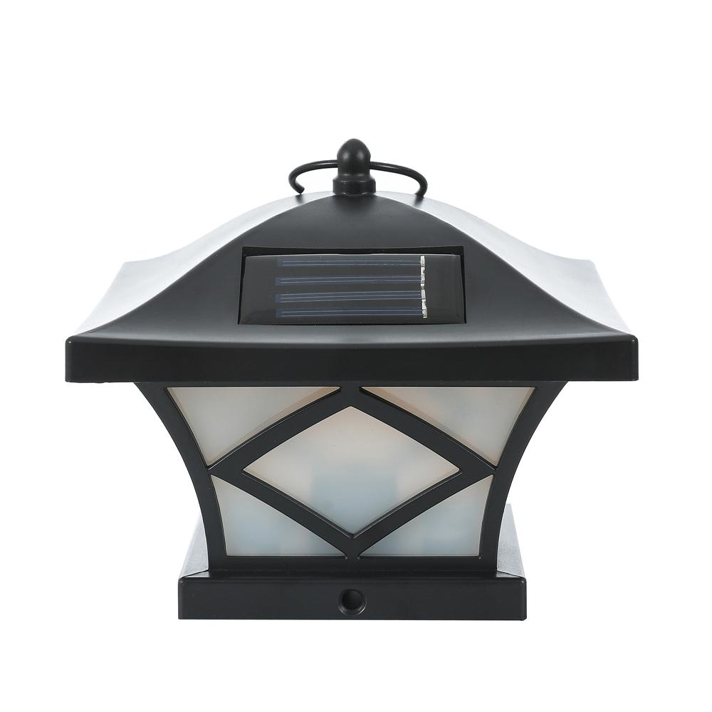 Set of 2 Traditional Solar Post Lights. Picture 4