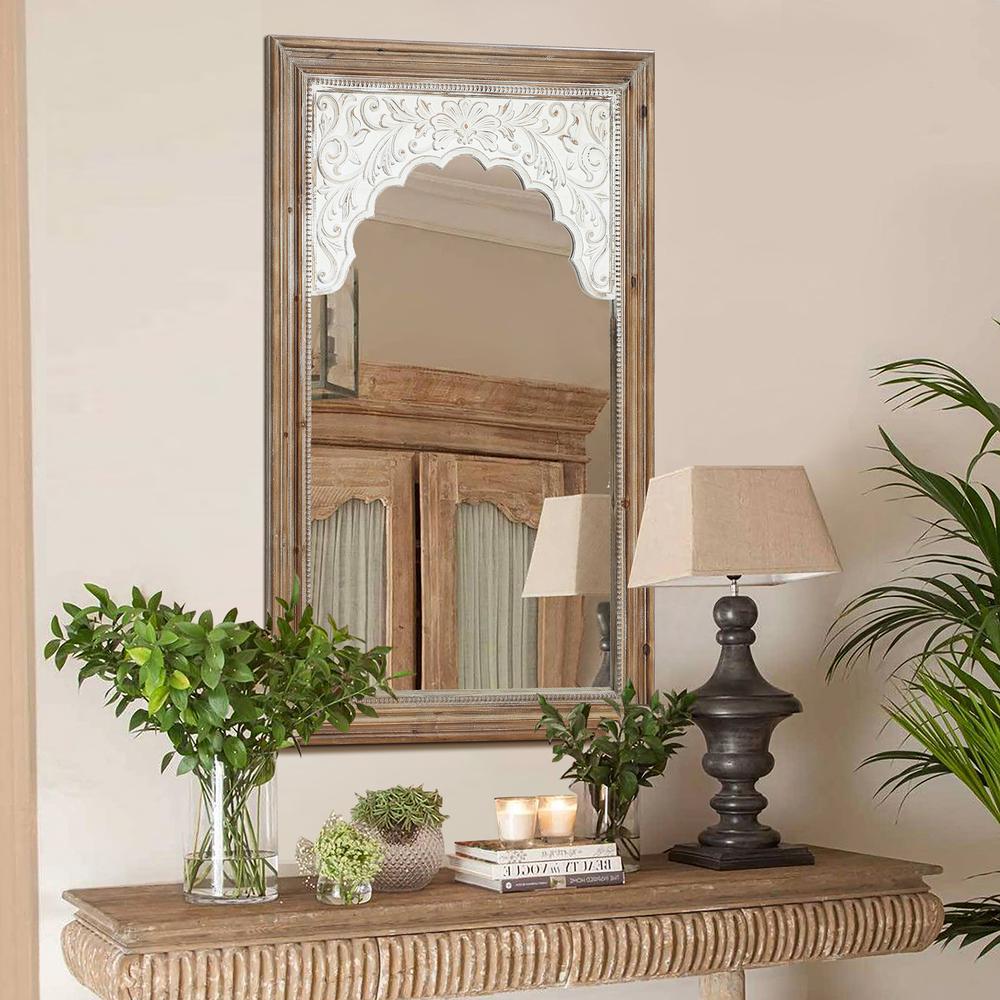 Wood Framed Rectangular Accent Wall Mirror. Picture 4