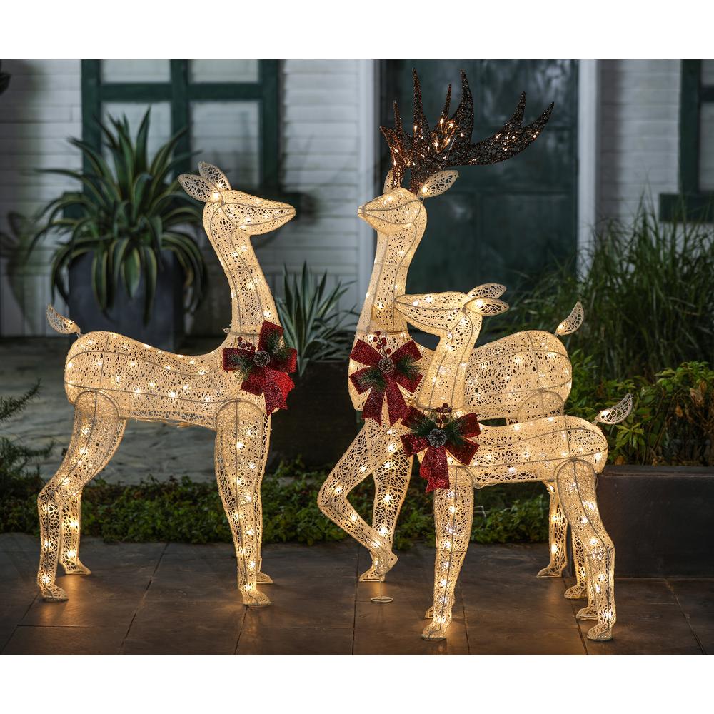 Set of 3 Deer Family Lighted LED Indoor Outdoor Holiday Decoration. Picture 3
