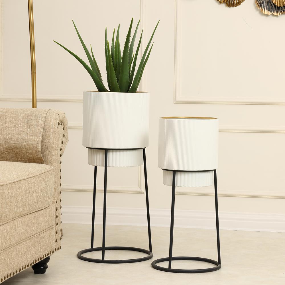 Set of 2 White Metal Cachepot Planters with Black Metal Stands. Picture 4