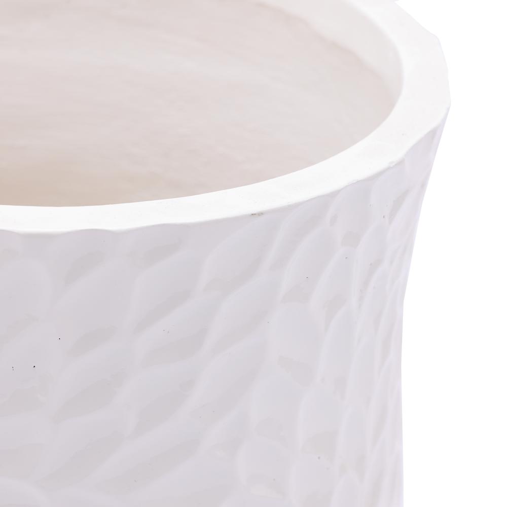LuxenHome White MgO Floral Round Planter. Picture 7
