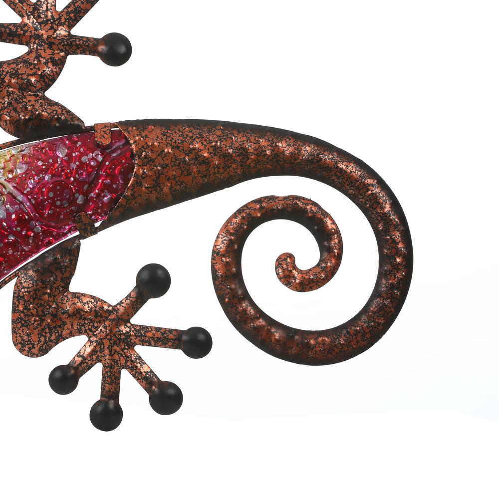 LuxenHome 24-Inch Pink Gecko Lizard Metal and Glass Outdoor Wall Decor. Picture 5