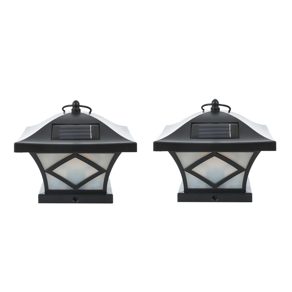 Set of 2 Traditional Solar Post Lights. Picture 1