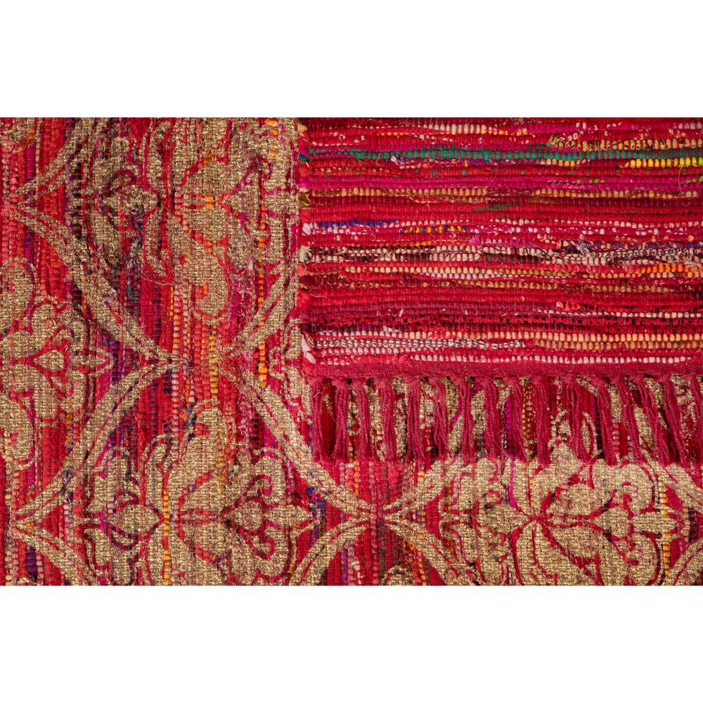 4'x6' Handwoven Red/White Polyester/Cotton Rug with Metallic Print. Picture 3