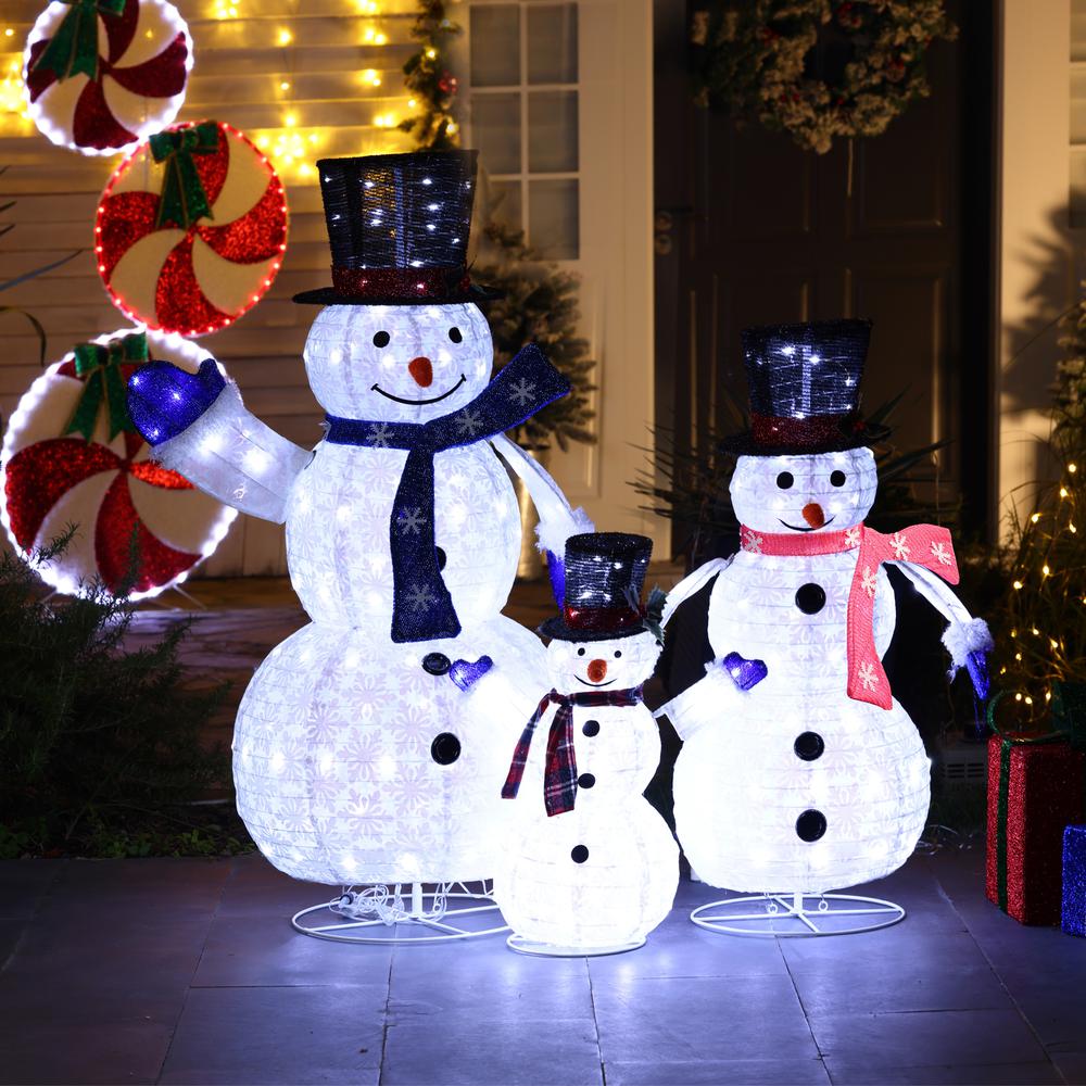 Set of 3 Snowman Family Lighted LED Winter Holiday Yard Decoration. Picture 2