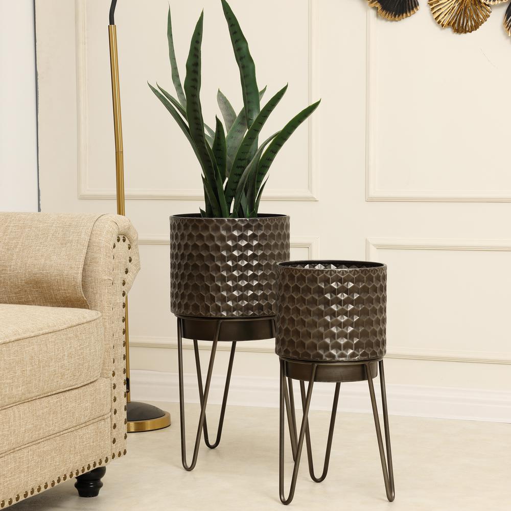 Set of 2 Brown Metal Honeycomb Cachepot Planters with Brown Metal Stands. Picture 4