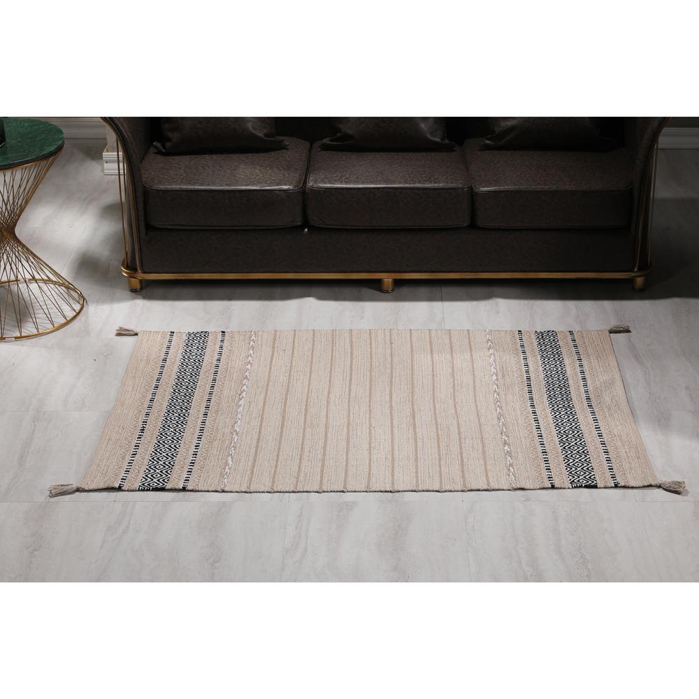 3'x5' Handloom Khaki Cotton Chenille Rug with Tassels. Picture 7