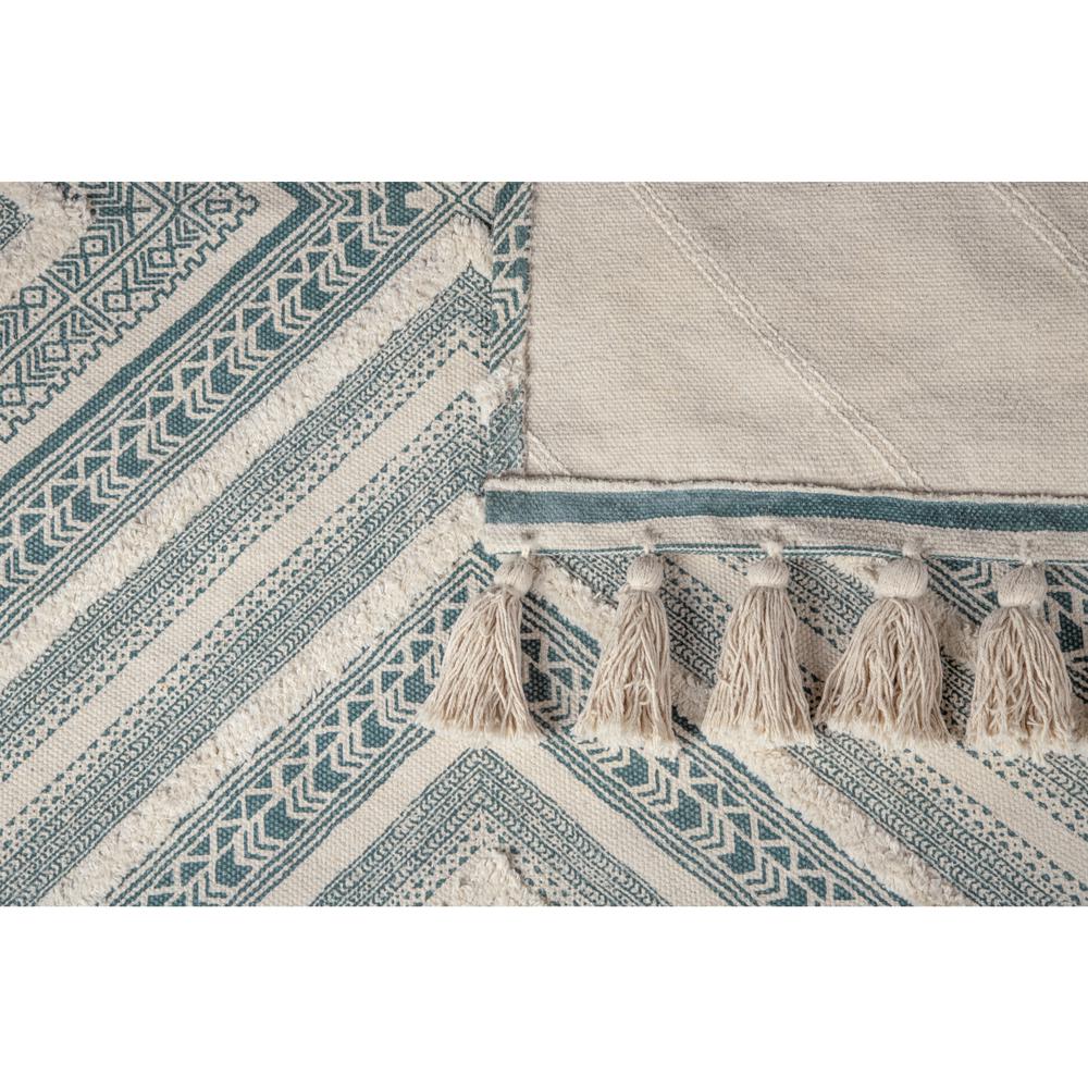 4'x6' Handloom Teal Stonewashed Cotton Rug with Tassels. Picture 6
