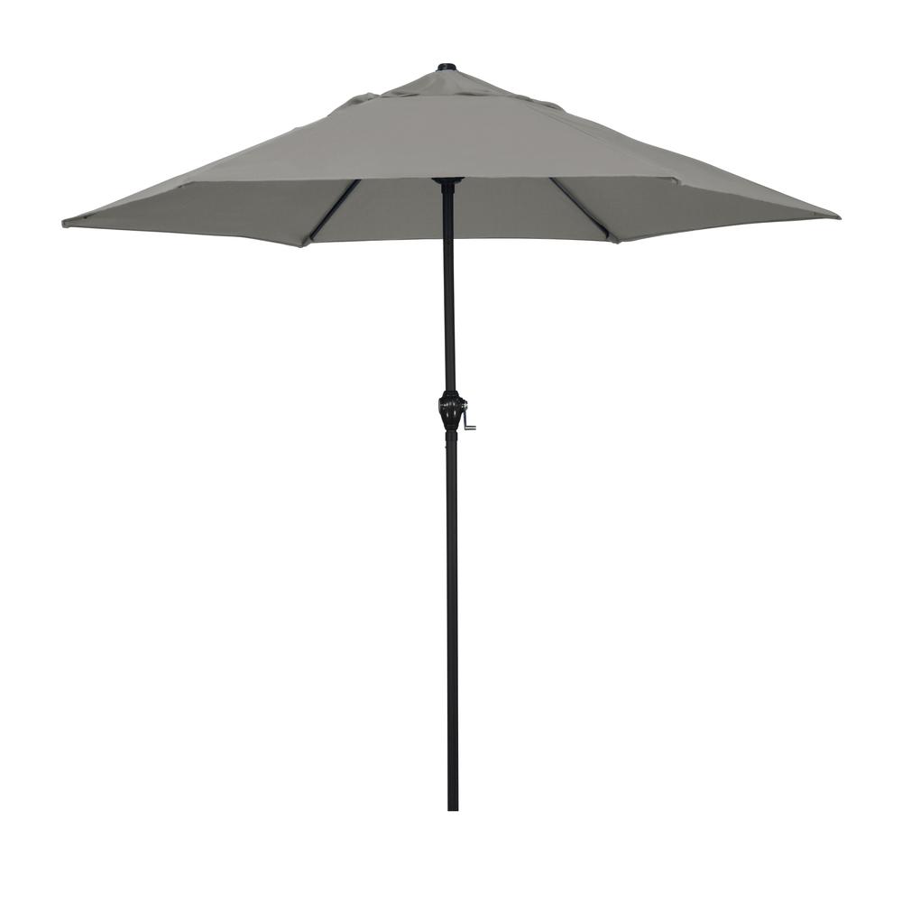 9-Foot Steel Market Patio Umbrella. Picture 2