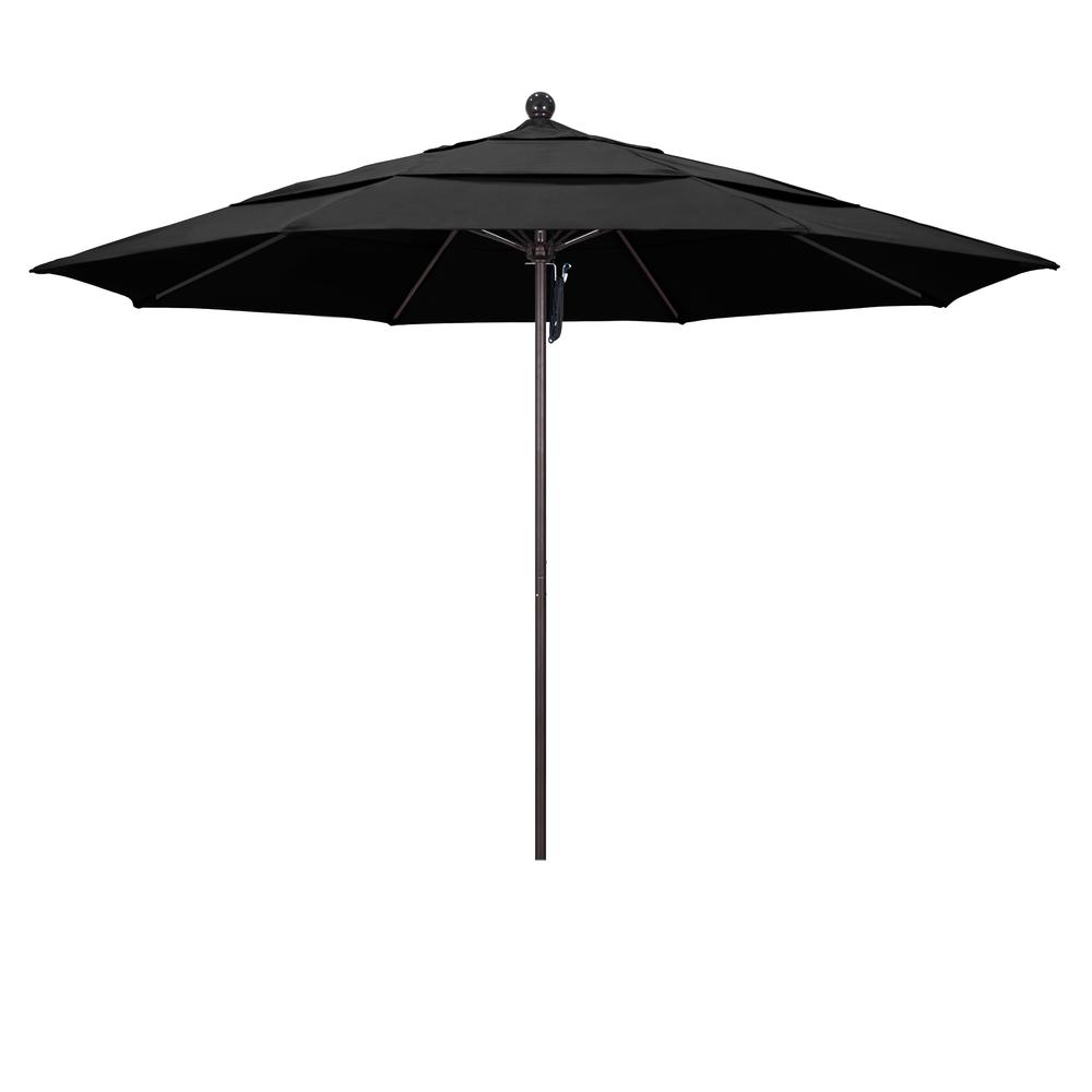 California Umbrella 11' Venture Series Patio Umbrella. Picture 1