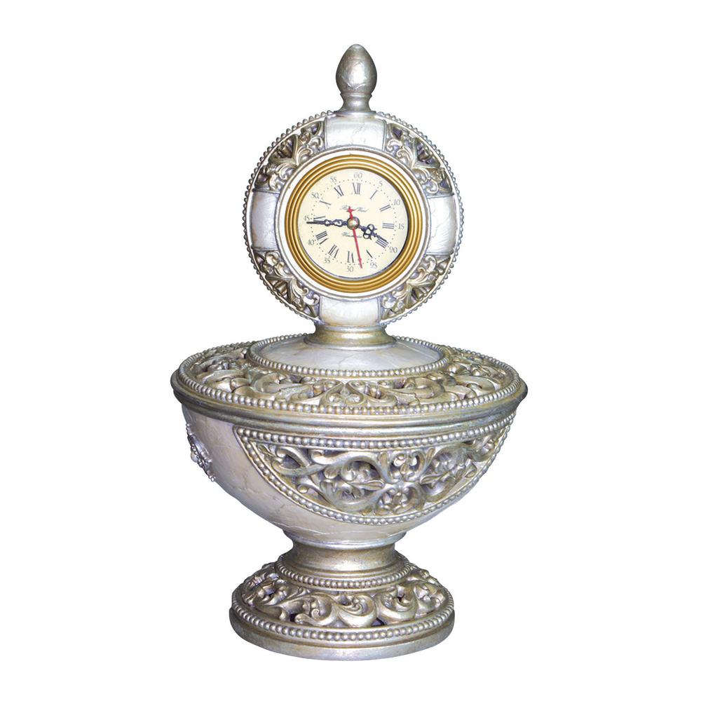 Jewelery Box With Clock. Picture 1