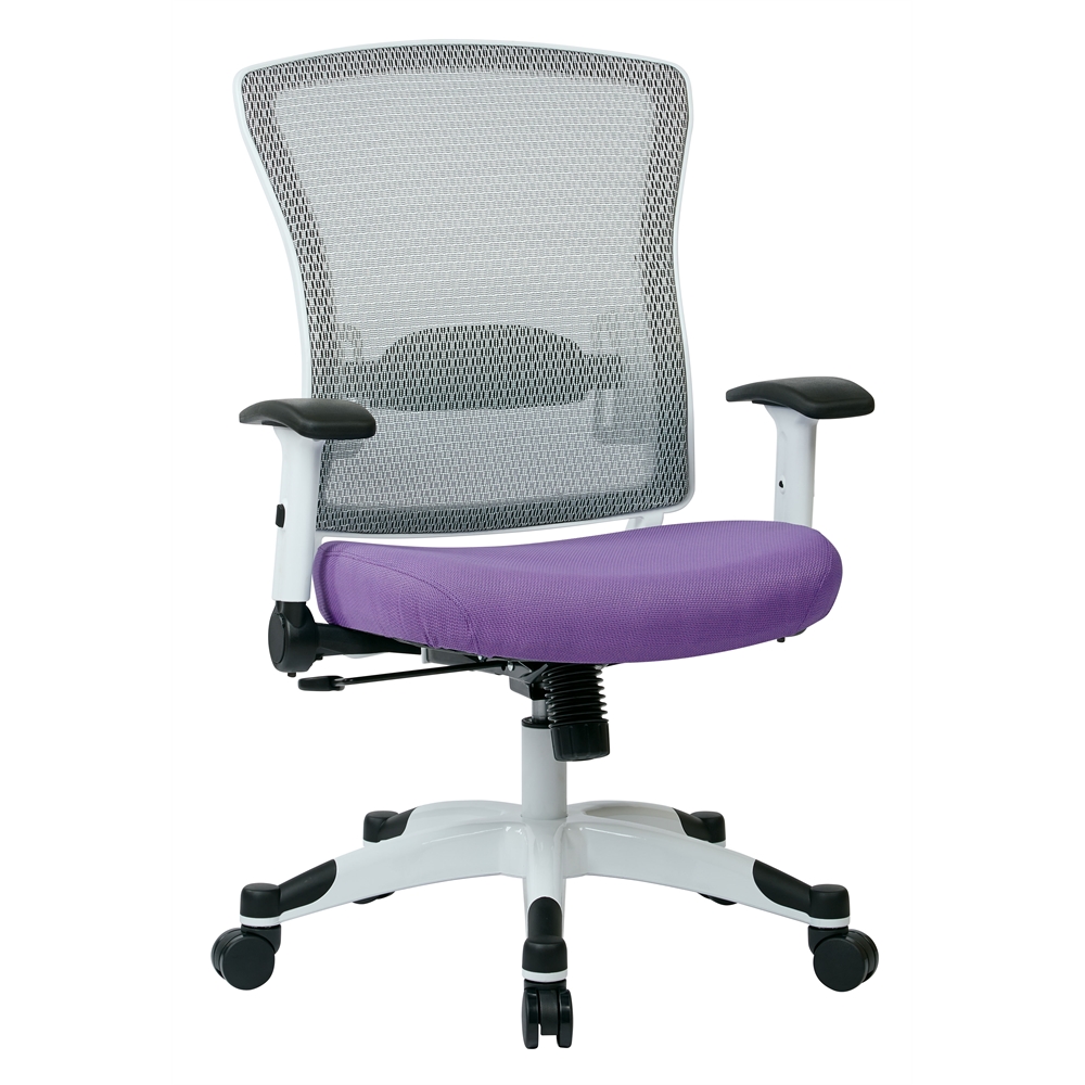 White Frame Managers Chair. Picture 1