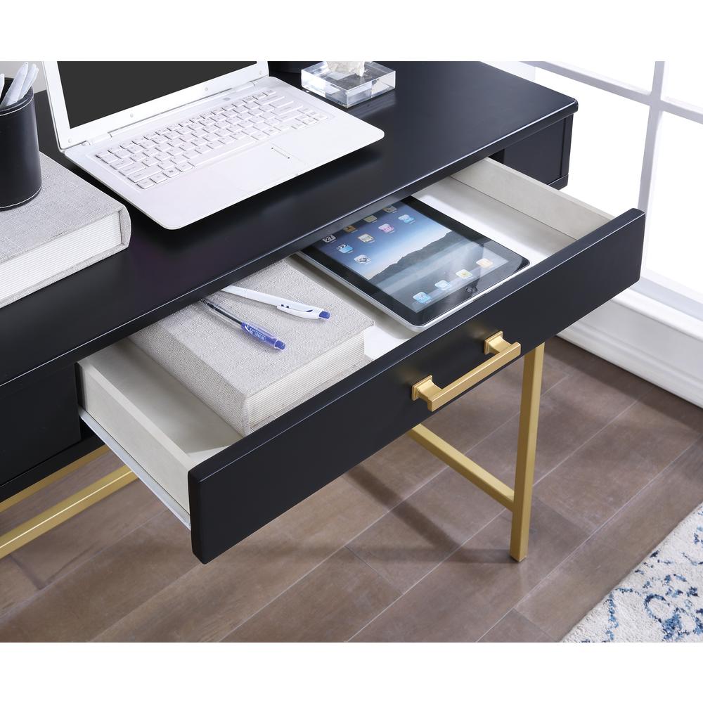 Modern Life Desk. Picture 9