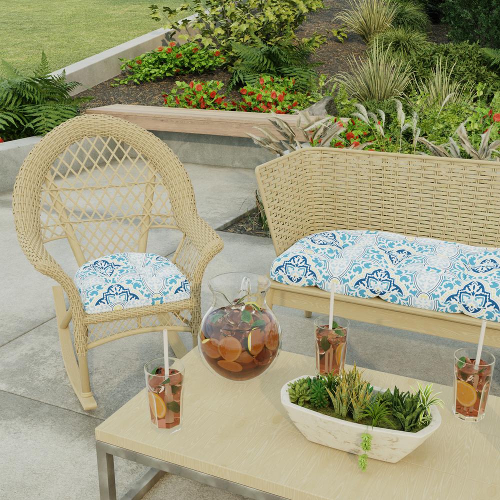 Rave Sky Blue Quatrefoil Tufted Outdoor Seat Cushion (2-Pack). Picture 3