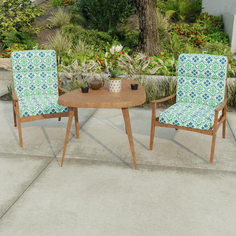 Vesey Sea Mist Green Quatrefoil French Edge Outdoor Chair Cushion with Ties. Picture 3