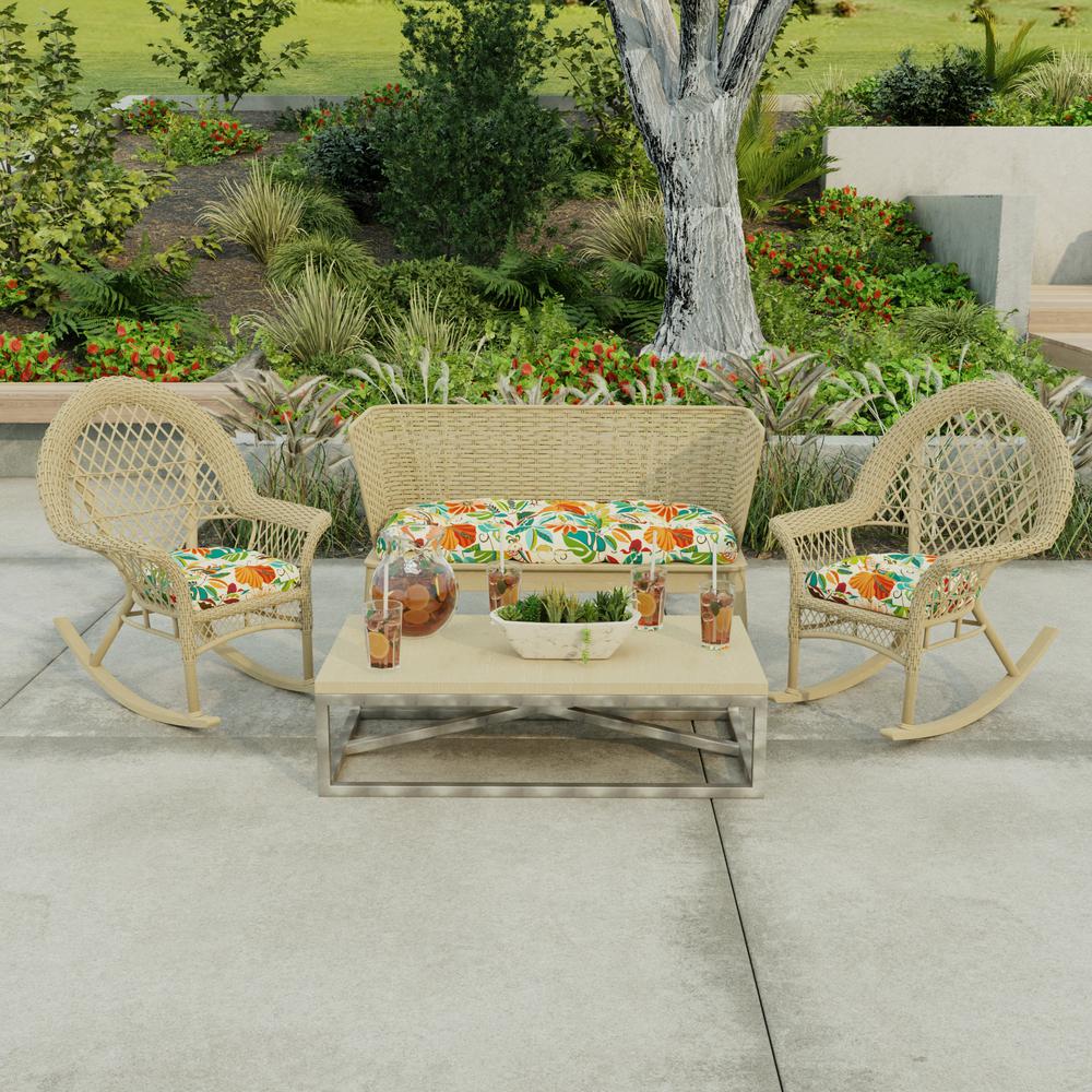 3-Piece Lensing Jungle Multi Floral Tufted Outdoor Cushion Set. Picture 3