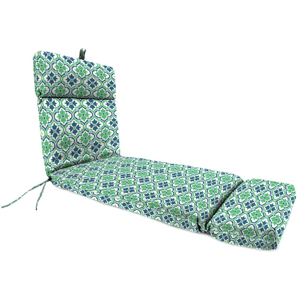 Vesey Sea Mist Green Quatrefoil French Edge Outdoor Cushion with Ties. Picture 1