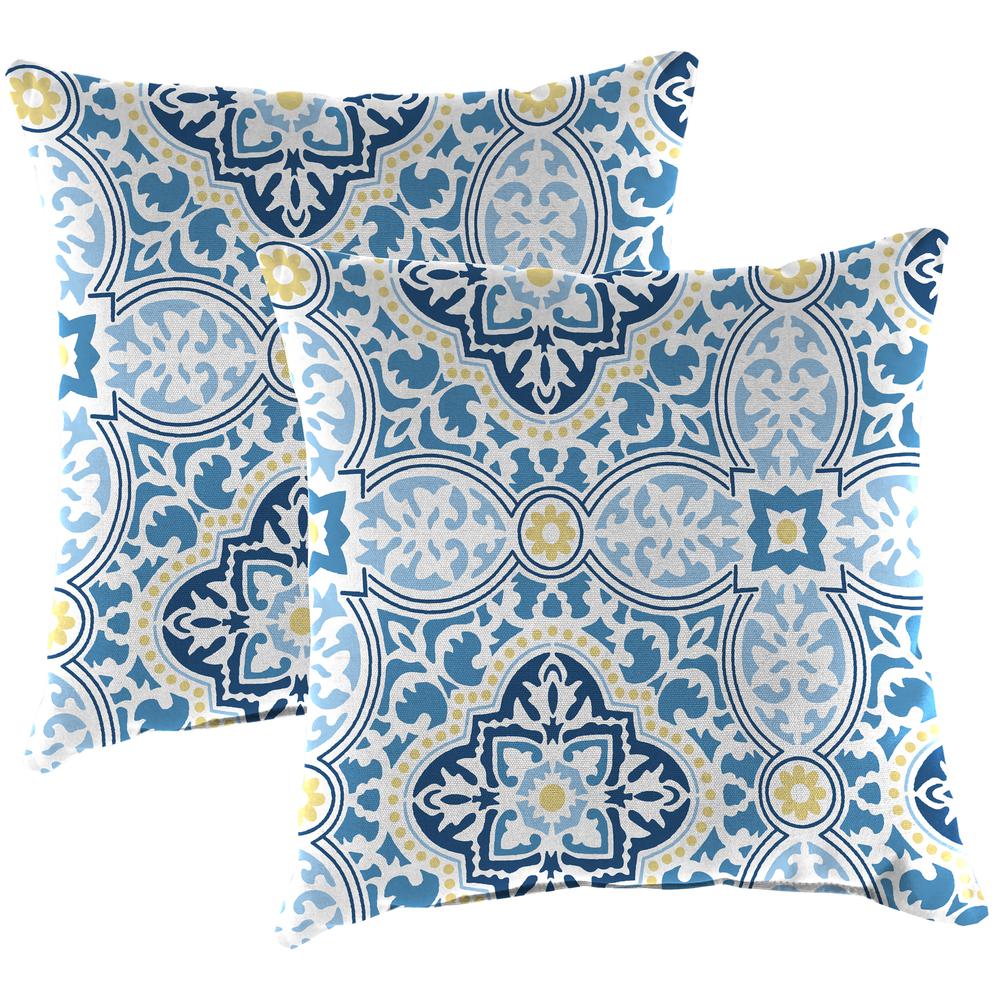 Rave Sky Blue Quatrefoil Square Knife Edge Outdoor Throw Pillows (2-Pack). Picture 1