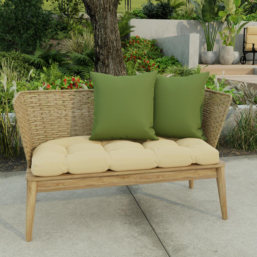 Veranda Hunter Green Solid Square Knife Edge Outdoor Throw Pillows (2-Pack). Picture 3