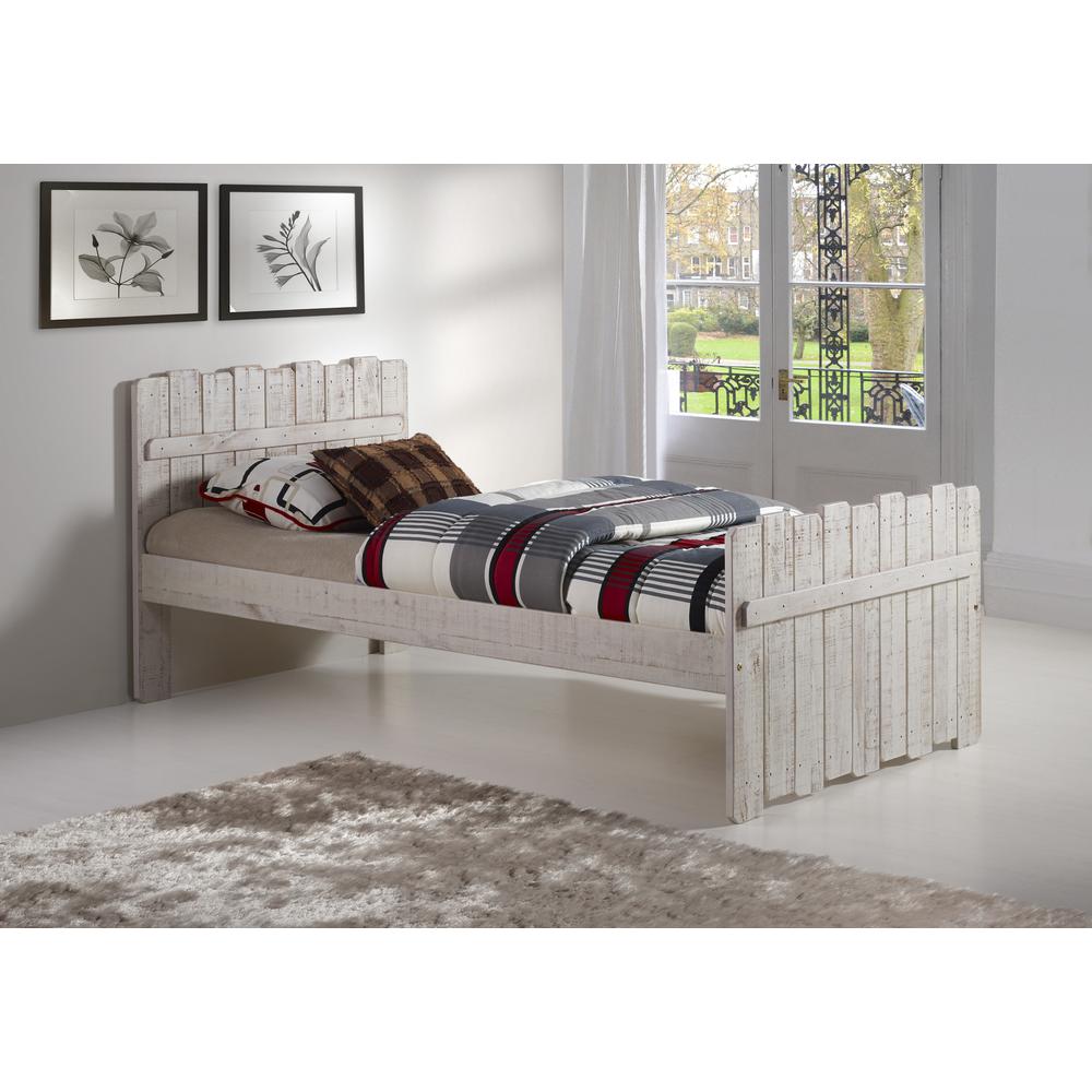 Twin Tree House Bed, Drawers Or Trundle Not Included. Picture 1