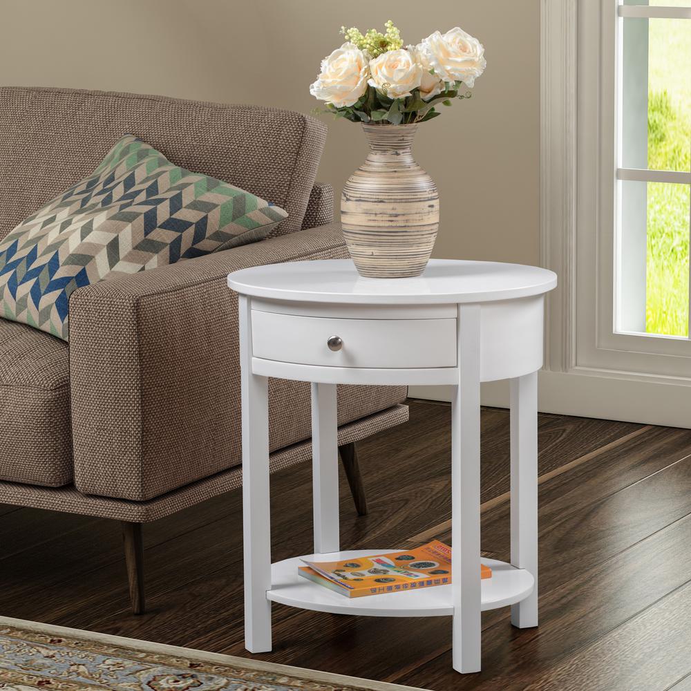 Classic Accents Cypress End Table. Picture 1