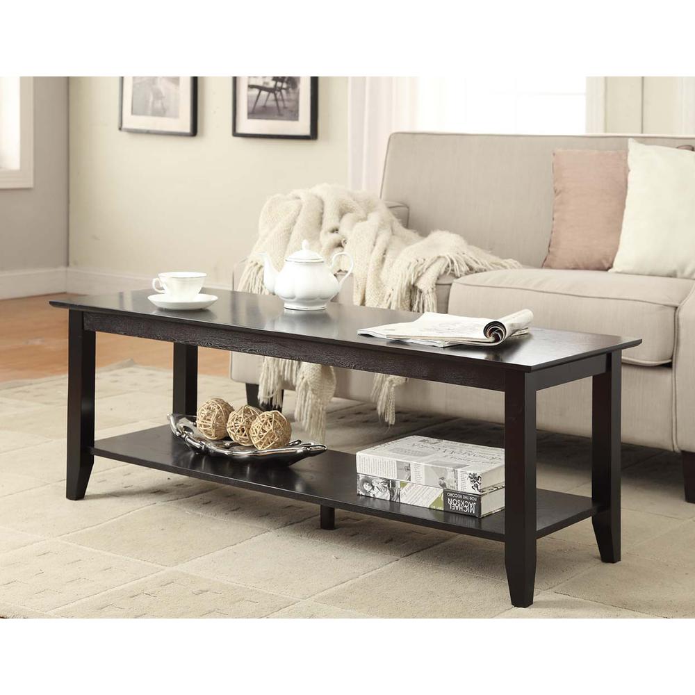 American Heritage Coffee Table with Shelf. Picture 2