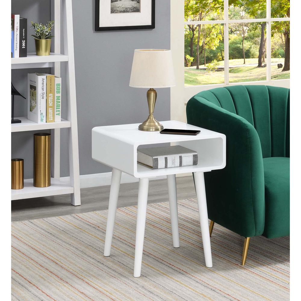 Napa End Table, White. The main picture.