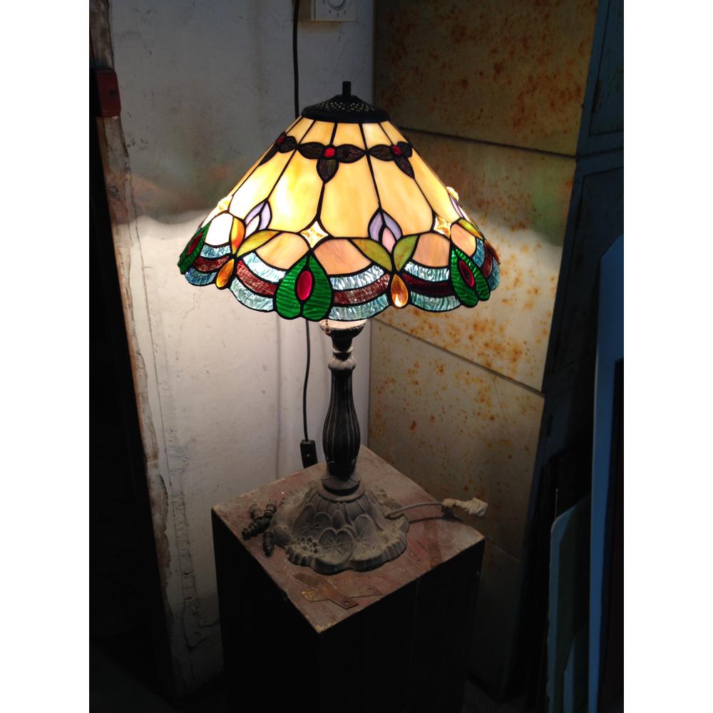 CHLOE Lighting HOWARD Tiffany-style 2 Light Table Lamp 16" Shade. Picture 8