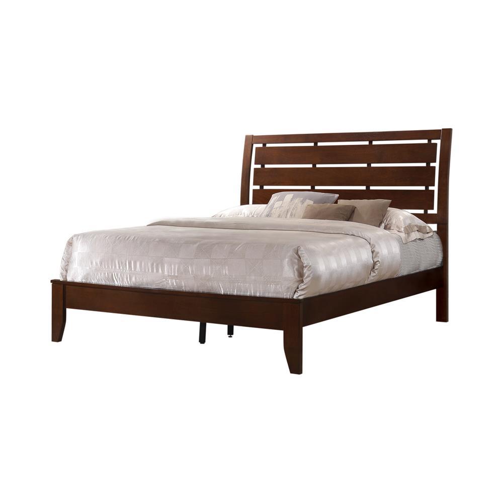 Serenity Eastern King Panel Bed Rich Merlot. Picture 2