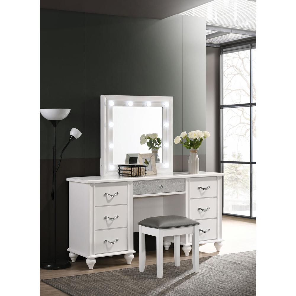 Barzini 7-drawer Vanity Desk with Lighted Mirror White. Picture 7
