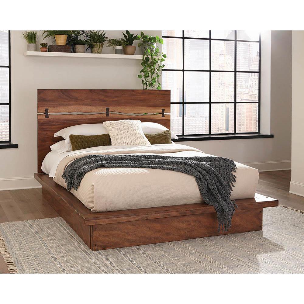 Winslow Queen Bed Smokey Walnut and Coffee Bean. Picture 6