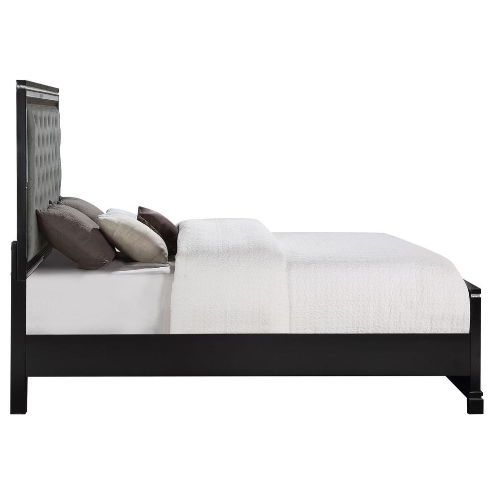 Cappola Upholstered Tufted Bed Silver and Black. Picture 6