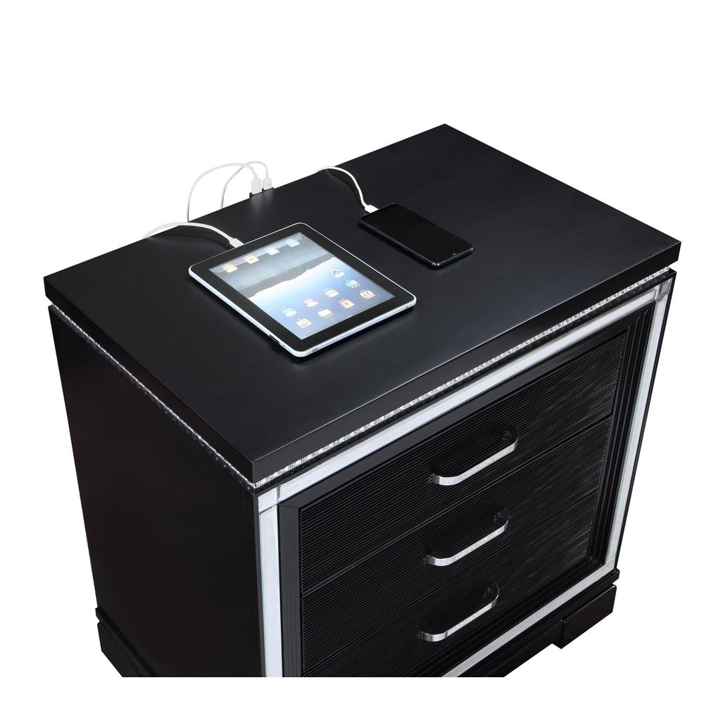 Cappola Rectangular 2-drawer Nightstand Silver and Black. Picture 9