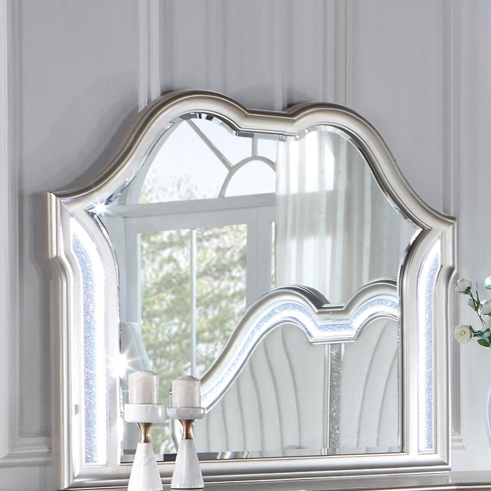 Evangeline Camel Top Dresser Mirror Silver Oak. Picture 4