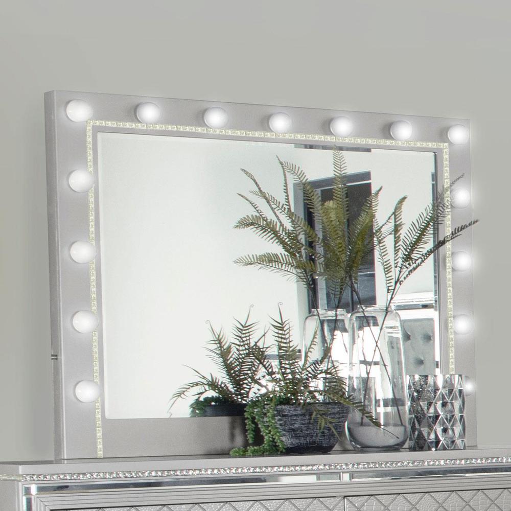Eleanor Metallic Rectangular Dresser Mirror with Light. Picture 1