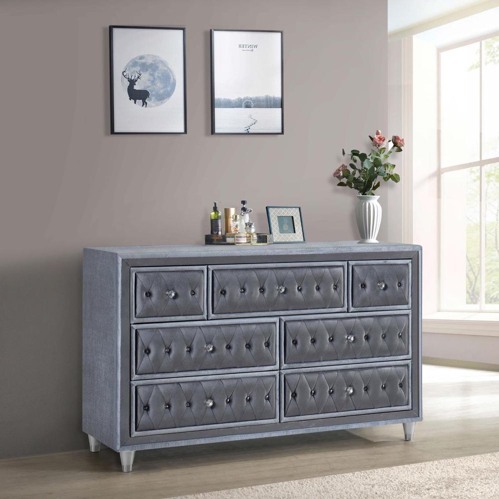 Antonella 7-drawer Upholstered Dresser Grey. Picture 6