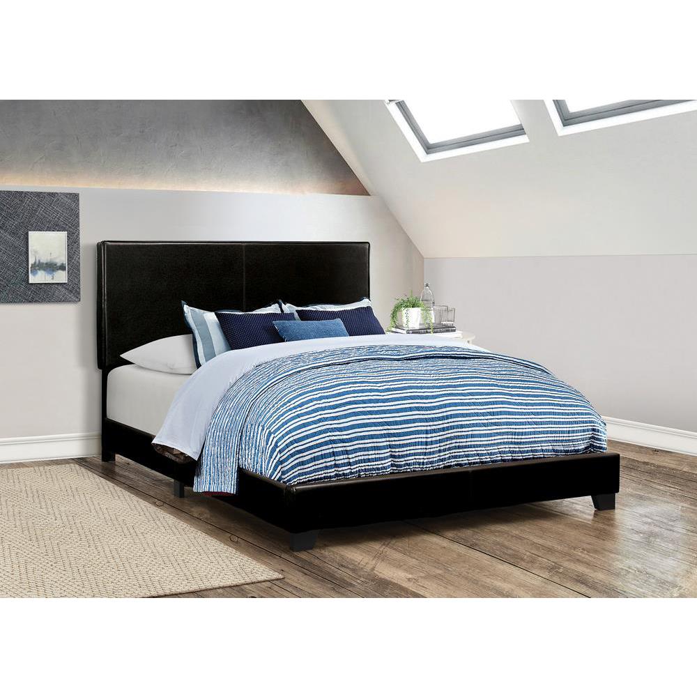 Dorian Upholstered Full Bed Black. Picture 1