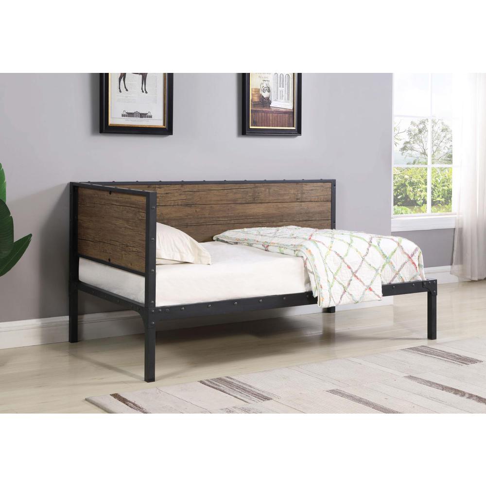Twin Daybed. Picture 10
