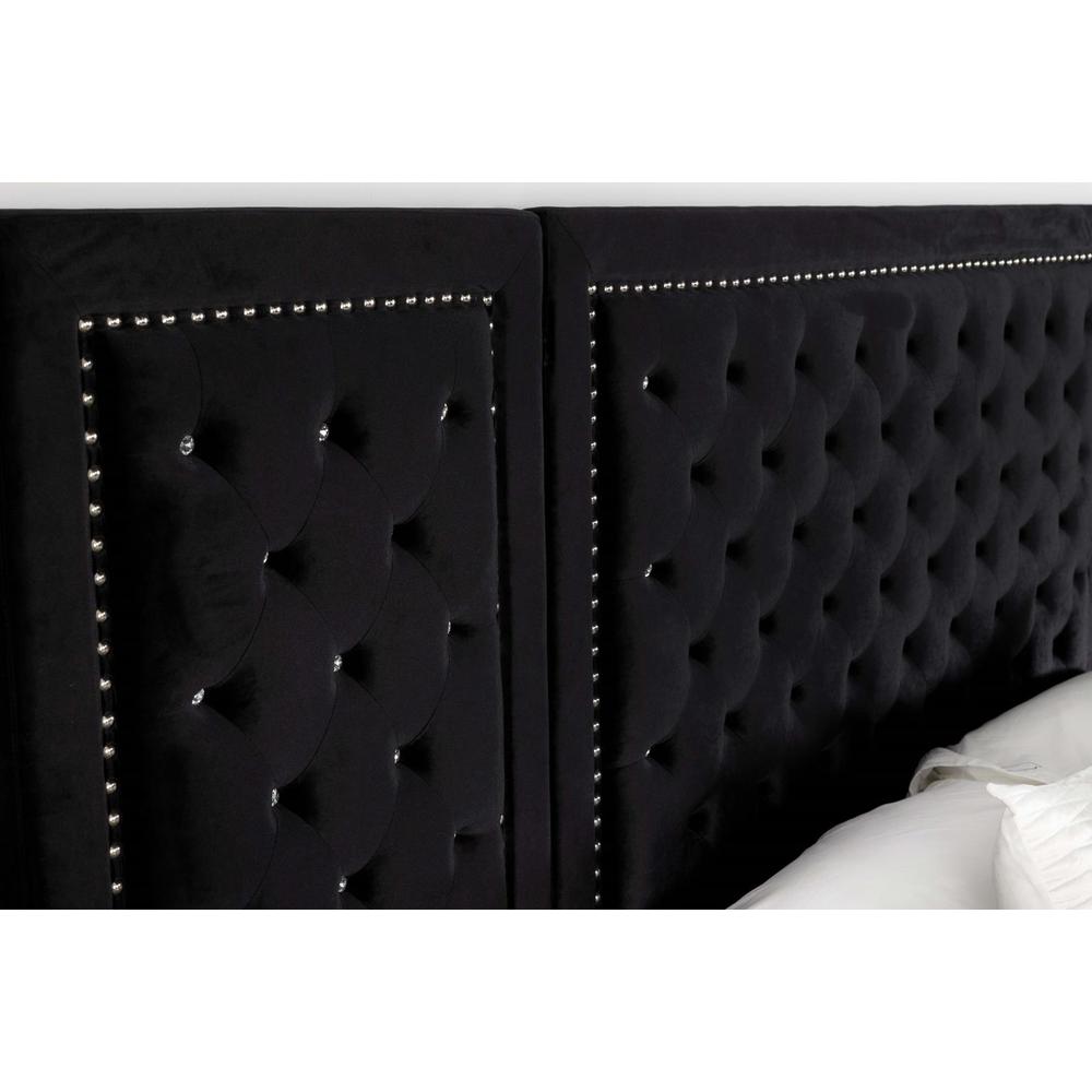 Hailey Upholstered Platform Queen Bed with Wall Panel Black. Picture 5