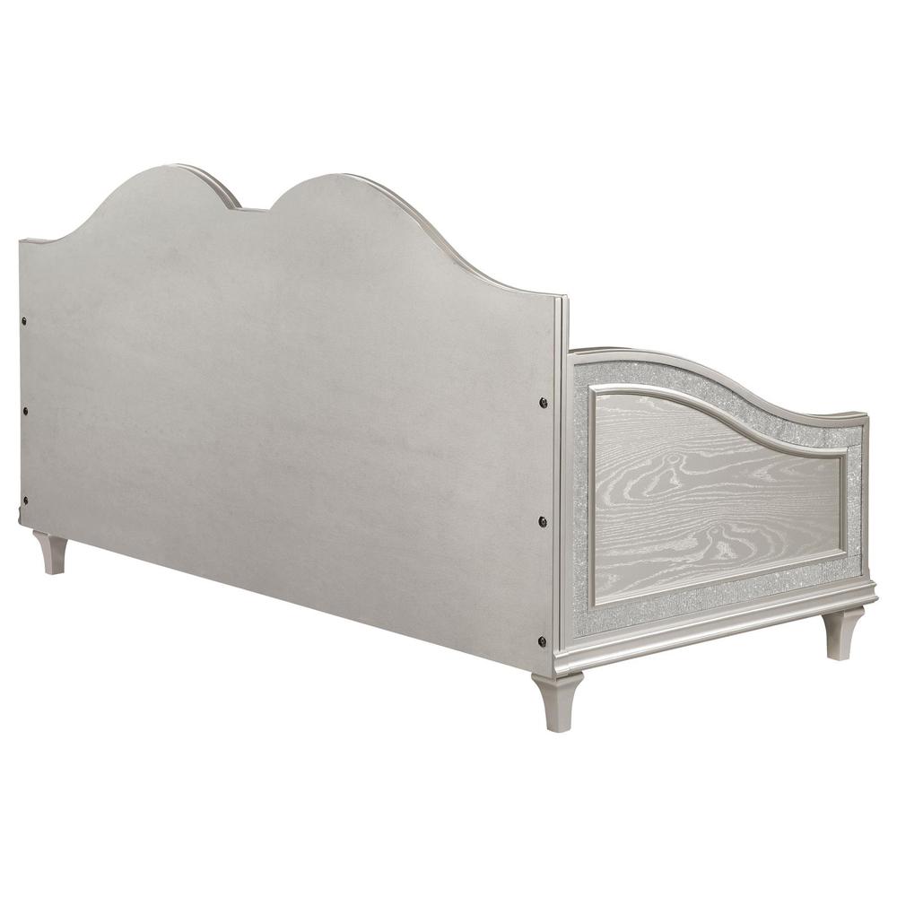 Evangeline Upholstered Twin Daybed with Faux Diamond Trim Silver and Ivory. Picture 8