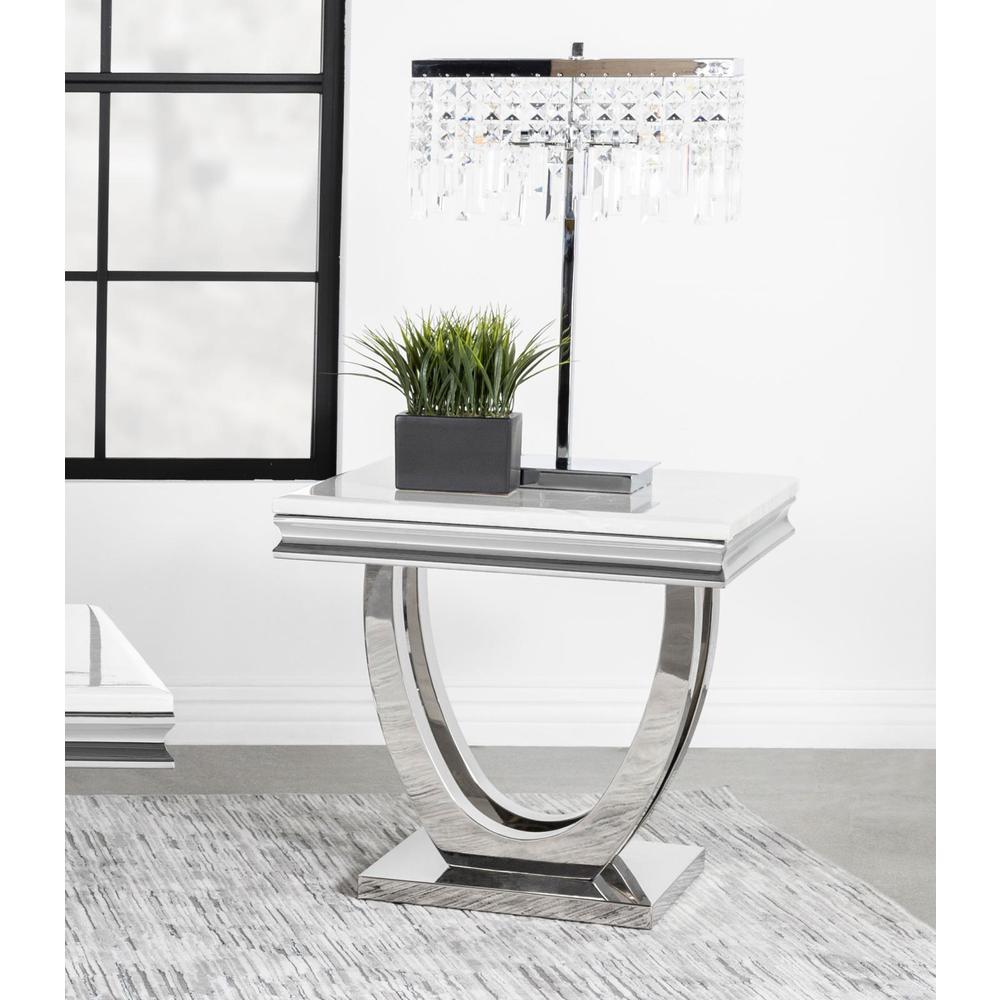 Kerwin U-base Square End Table White and Chrome. Picture 1