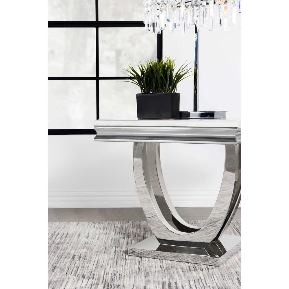 Kerwin U-base Square End Table White and Chrome. Picture 6