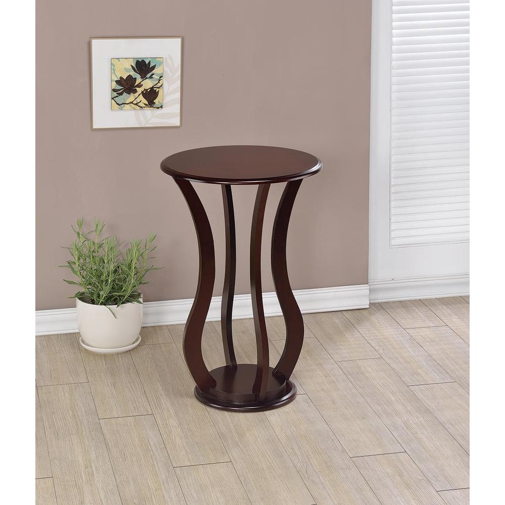 Elton Round Top Accent Table Cherry. Picture 3