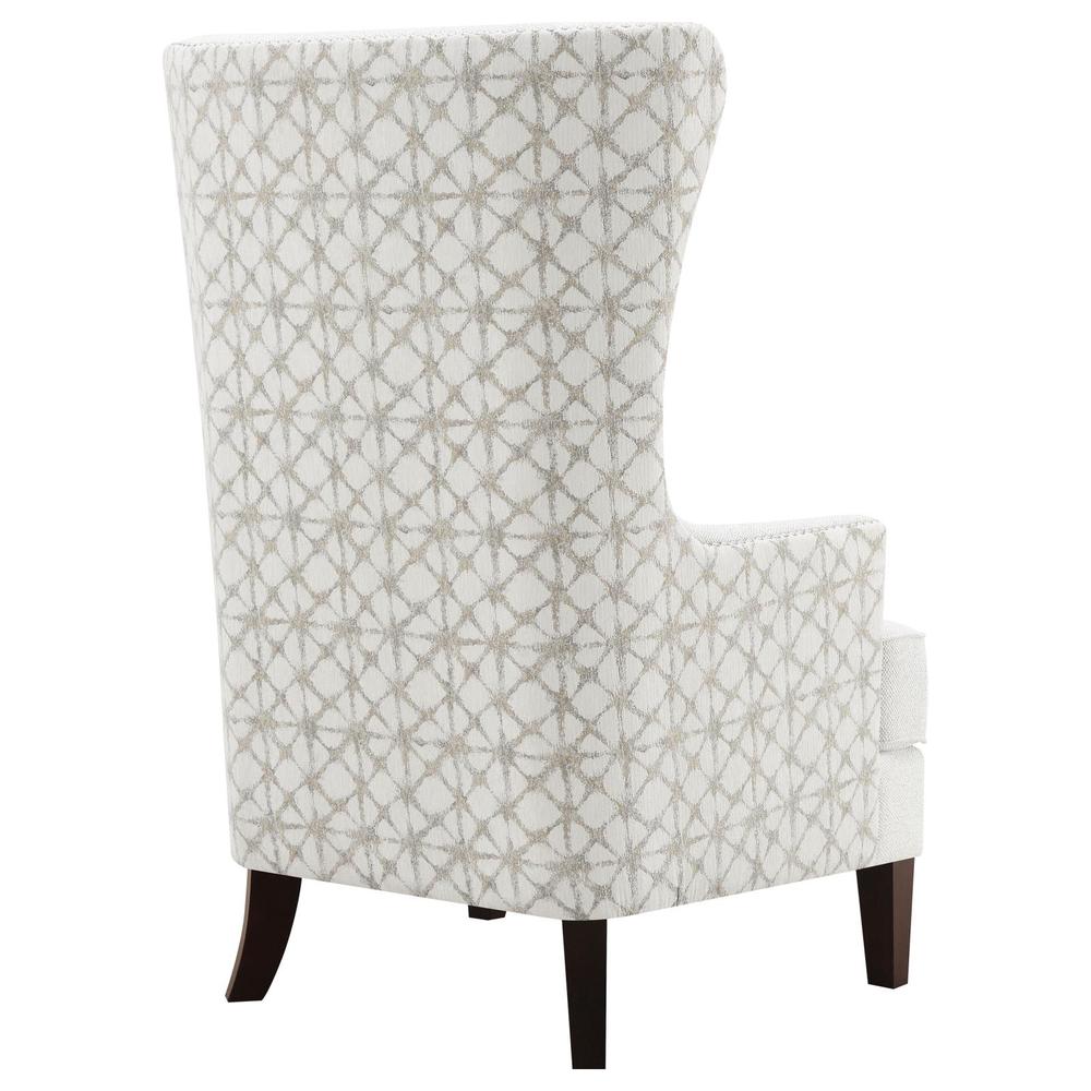 Accent Chair. Picture 7